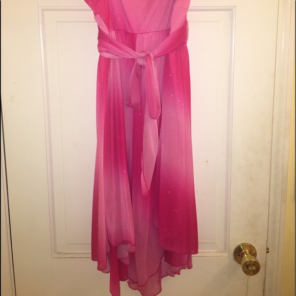 Dress - Picture 2 of 3